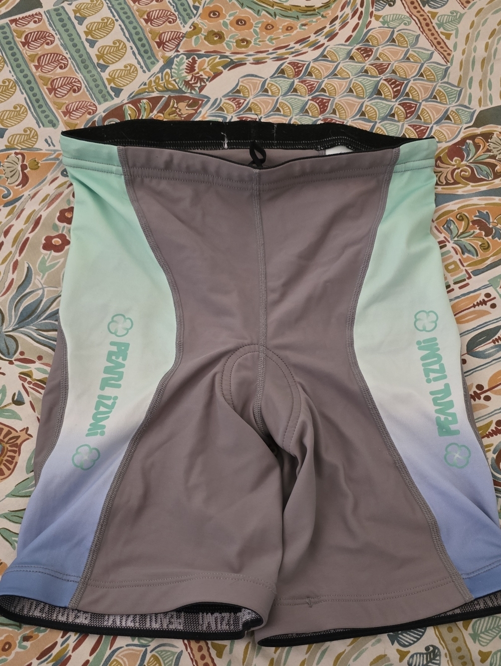 Womens Pearl Izumi Padded Cycling Shorts in Gray and Mint Size Small